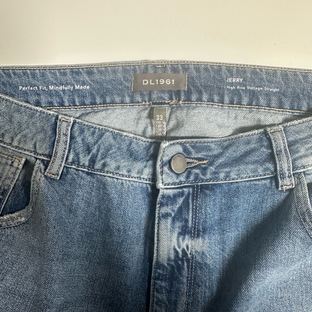 DL1961 Jerry High Rise Vintage Straight - 33 - Picture 7 of 8